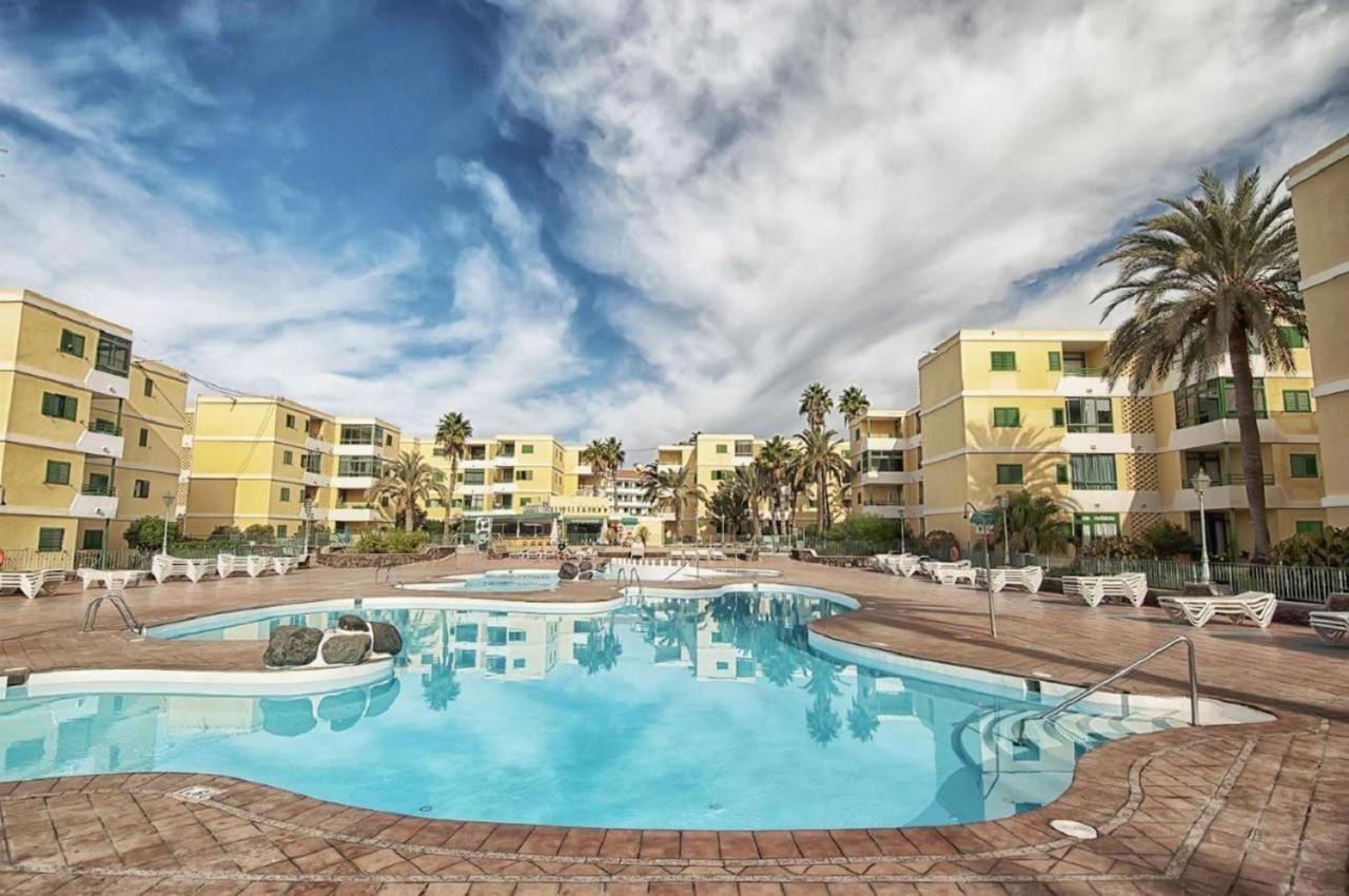 Olas Suites Playa Del Ingles ภายนอก รูปภาพ